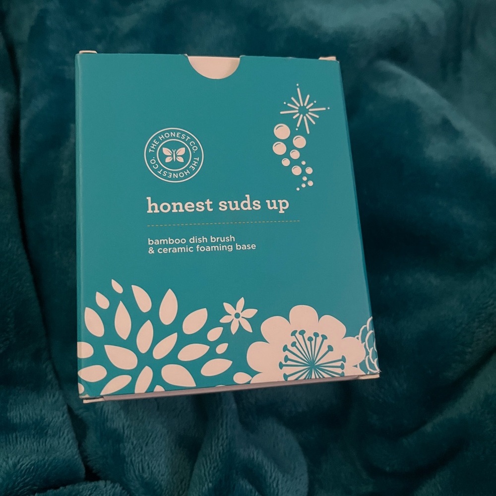 The Honest Company’s Suds Up Ceramic Soap Dish and Bamboo Brush